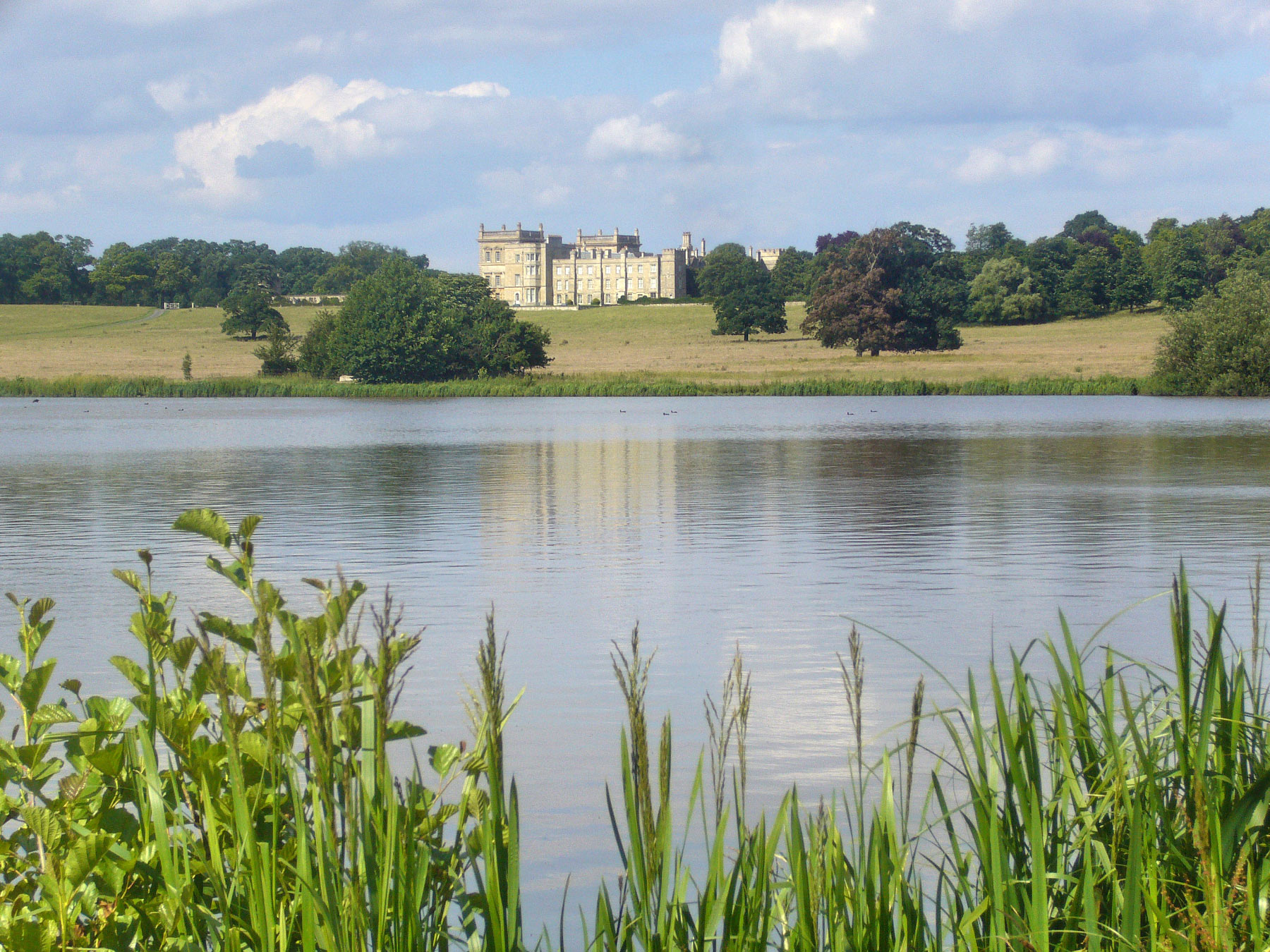 Grimsthorpe castle